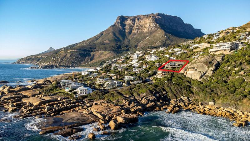 6 Bedroom Property for Sale in Llandudno Western Cape